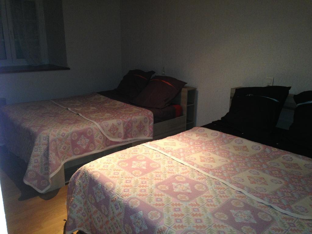 Marie France 'S Home Sacey エクステリア 写真